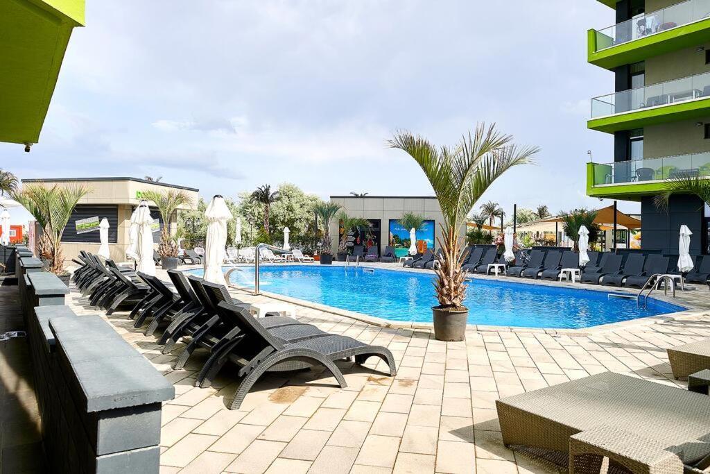 Studio Sea View&Spa Luxury by Alezzi Mamaia Năvodari Exterior foto